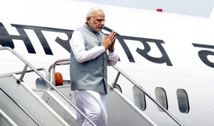 इंडोनेशिया, मलेशिया और सिंगापुर के दौरे के बाद भारत पहुंचे प्रधानमंत्री नरेंद्र मोदी