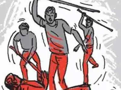 बिहार : नालंदा में एक शख्स को पहले मारा-पीटा और फिर थूक चटाया