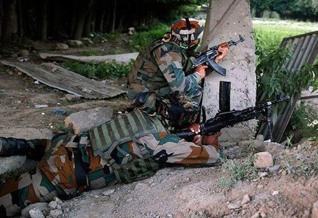 LoC: भारत का मुंहतोड़ जवाब, 4 पाक सैनिक ढेर