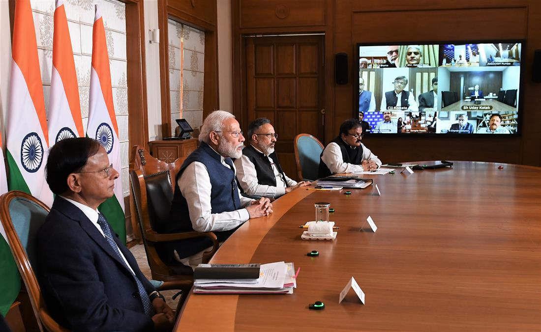 प्रधानमंत्री श्री नरेन्‍द्र मोदी ने उद्योग जगत के हितधारकों के साथ विचार-विमर्श किया