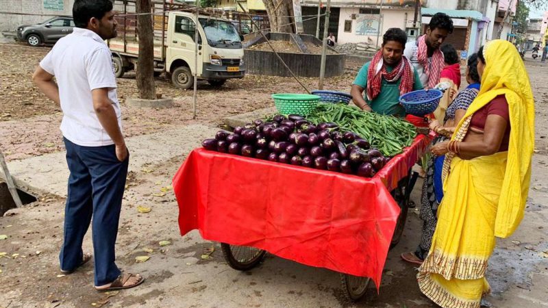 लॉकडाउन में भी लोगों को उचित दर पर मिल रही है साग-भाजी : मुख्यमंत्री बघेल की पहल रंग लाई