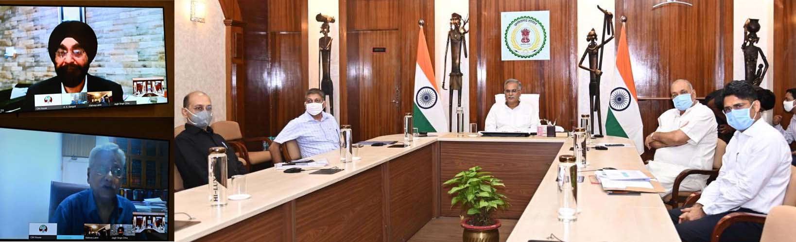 मुख्यमंत्री ने महानदी जल विवाद को लेकर लीगल टीम के साथ की चर्चा