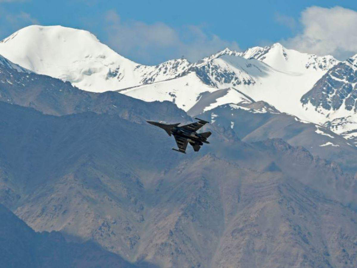 रूस की तर्ज पर भारत से युद्ध की तैयारी कर रहा चीन? वायुसेना से मिलेगा जवाब