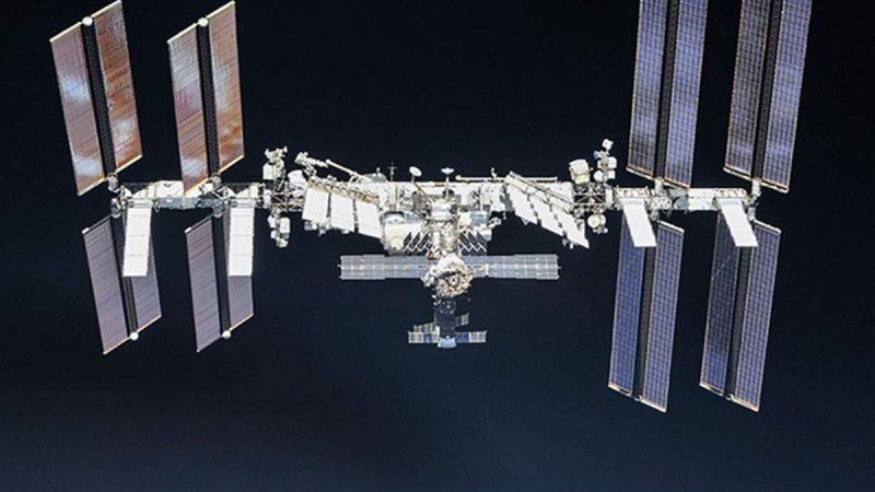 इंटरनेशनल स्पेस स्टेशन से लीक हुई एयर, क्या खतरे में अंतरिक्षयात्रियों की जान?