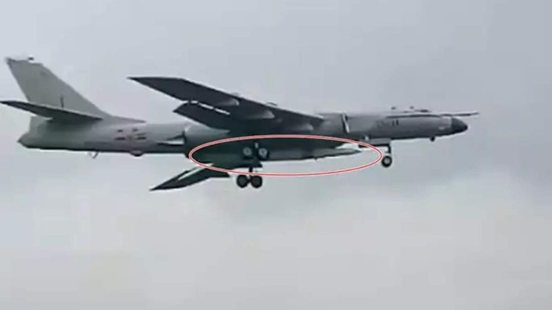 चीन ने बनाई दुनिया की सबसे बड़ी एयर लॉन्च मिसाइल, भारत के लिए बन सकता है खतरा