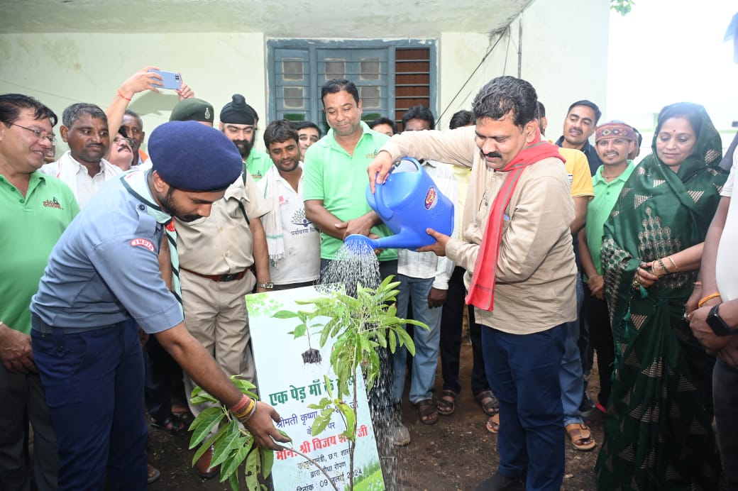 प्रकृति को हरा भरा बनाना है, एक पेड़ मां के नाम लगाना है-उपमुख्यमंत्री विजय शर्मा