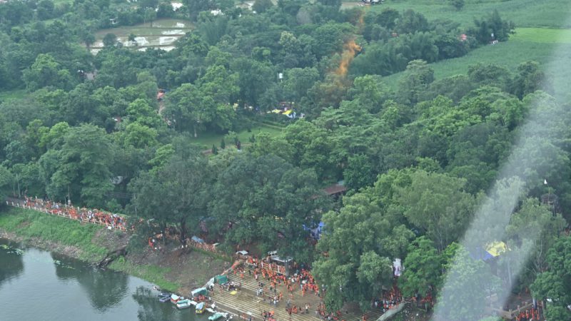 मुख्यमंत्री  विष्णुदेव साय ने भोरमदेव में हजारों कावड़ियों का पुष्प वर्षा कर किया भव्य स्वागत