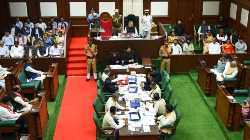 राज्यपाल डेका ने छत्तीसगढ की 6 वीं विधानसभा के पंचम सत्र को संबोधित किया