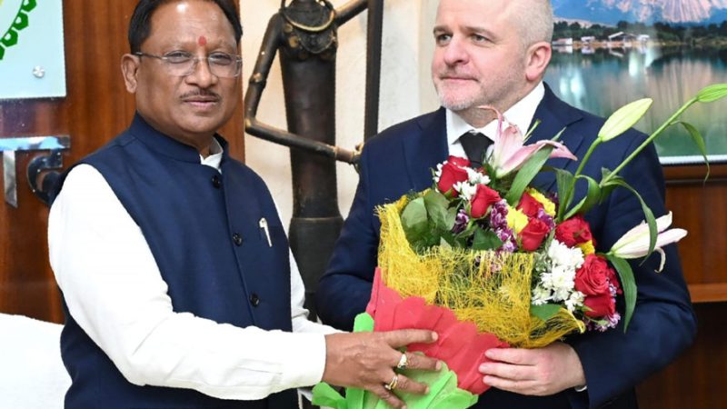 मुख्यमंत्री साय से पोलैंड की विदेशी मामलों की समिति के प्रतिनिधिमंडल ने की मुलाकात