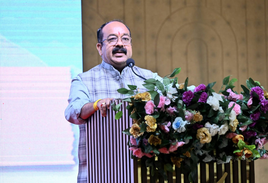 जिम्मेदारी को चुनौती मानकर पूरी ऊर्जा और उत्साह से करें काम – अरुण साव