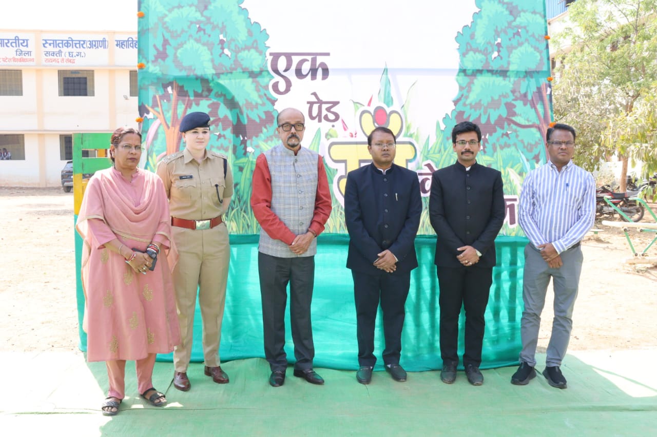 राज्यपाल रमेन डेका पहुंचे नवगठित जिला सक्ती