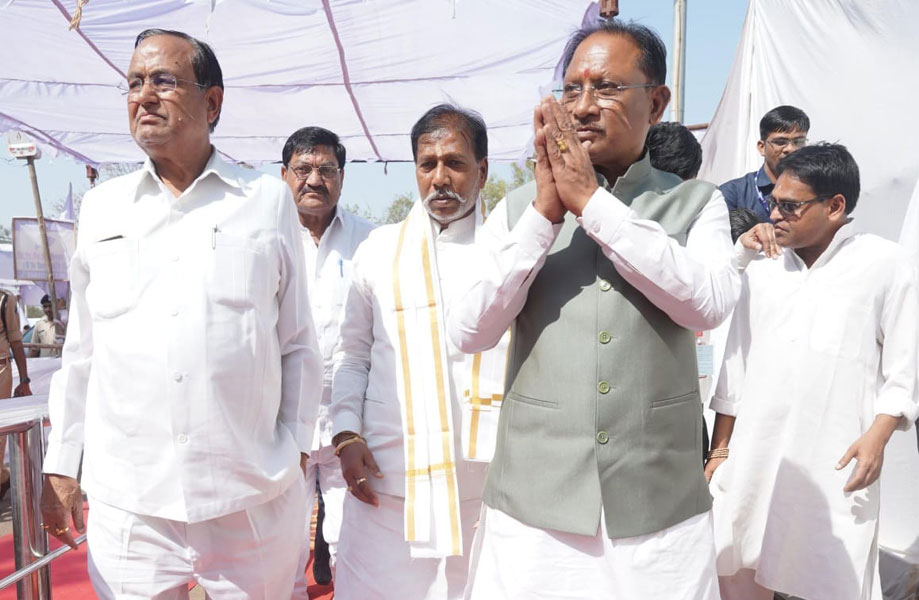 मुख्यमंत्री विष्णु देव साय गिरौदपुरी मेला में हुए शामिल