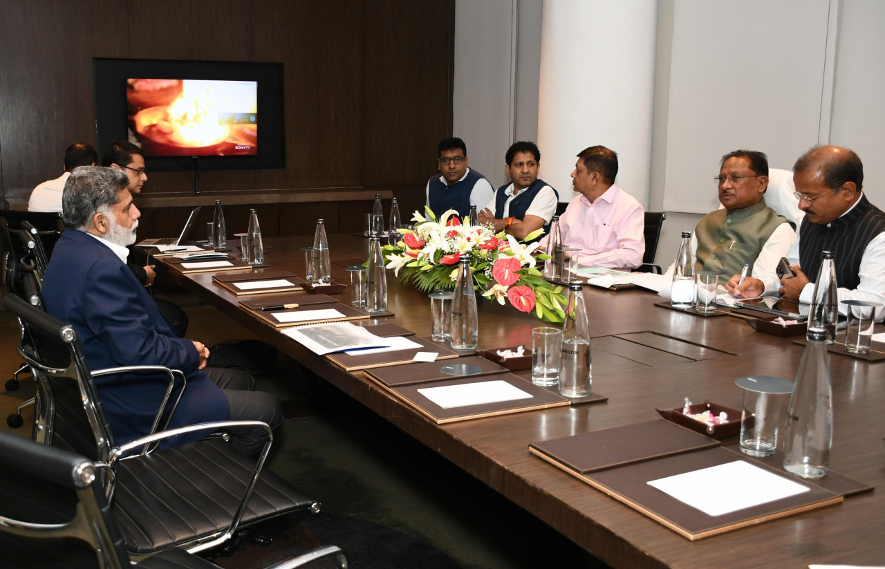 छत्तीसगढ़ में सात सितारा हॉस्पिटैलिटी परियोजनाओं में औरिया ग्रुप की रुचि, मुख्यमंत्री से की निवेश पर चर्चा