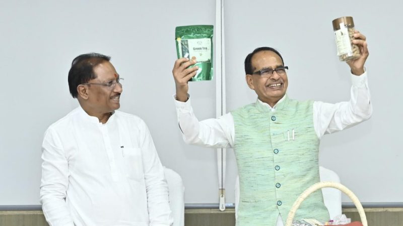 छत्तीसगढ़ की संस्कृति, स्वाद और स्वावलंबन की सोंधी महक से सजी जशप्योर ब्रांड के उत्पादों की केंद्रीय कृषि मंत्री शिवराज सिंह चौहान ने की सराहना