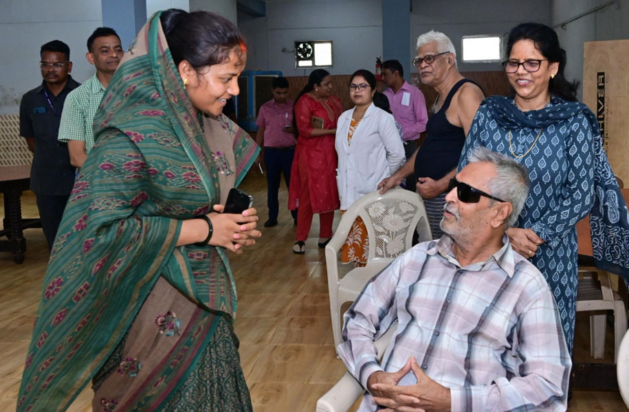 बुजुर्गों के सम्मान और कल्याण के लिए साय सरकार है प्रतिबद्ध: मंत्री लक्ष्मी राजवाड़े