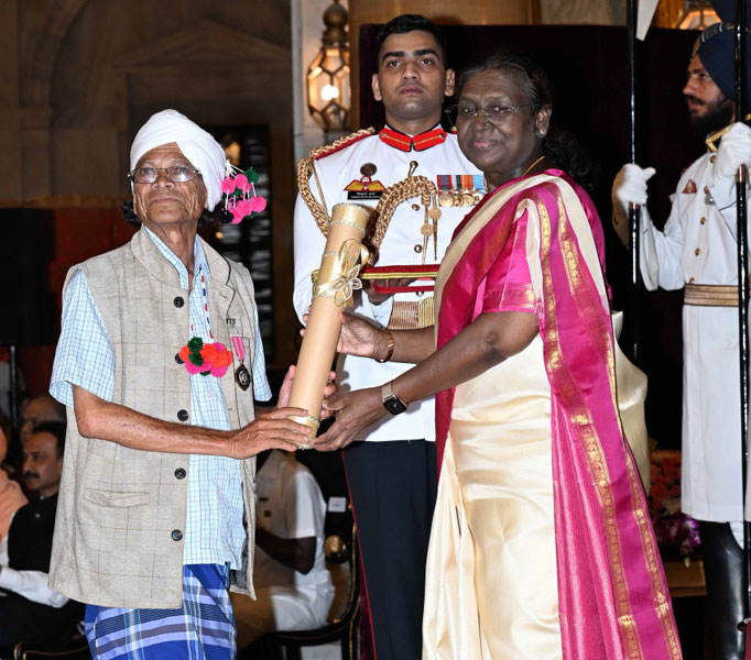 गढ़बेंगाल के पंडीराम मंडावी को पद्मश्री सम्मान, मुख्यमंत्री विष्णुदेव साय ने दी शुभकामनाएं