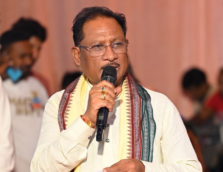 मुख्यमंत्री की पहल से जशपुर जिले में होगा आवागमन की सुविधा सुगम