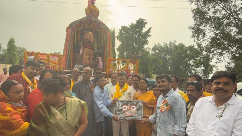 उद्योग मंत्री लखन लाल देवांगन दादर खुर्द, बालको नगर और खरमोरा के रथ यात्रा में हुए सम्मिलित