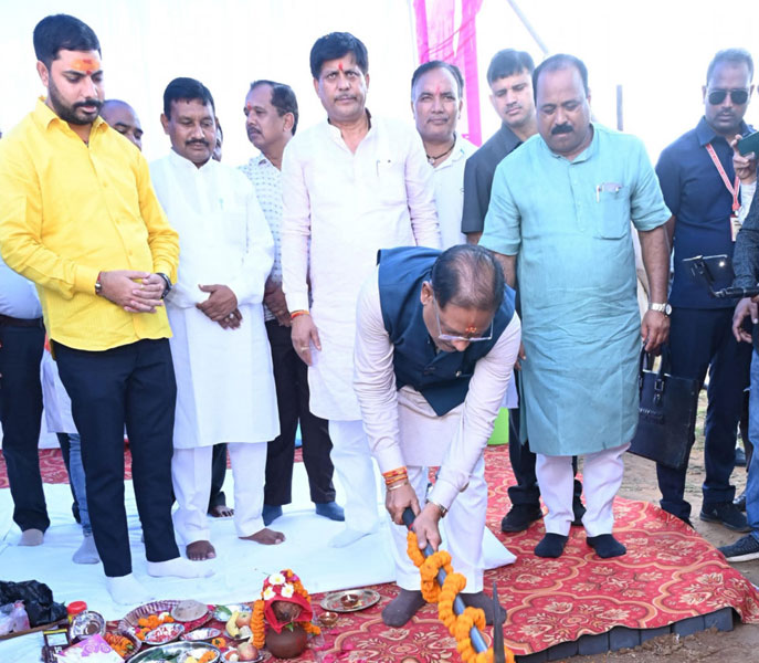 मुख्यमंत्री साय ने कुनकुरी में 250 सीटर नालंदा परिसर का किया भूमिपूजन: लाइब्रेरी में होगी इंडोर और आउटडोर अध्ययन की व्यवस्था