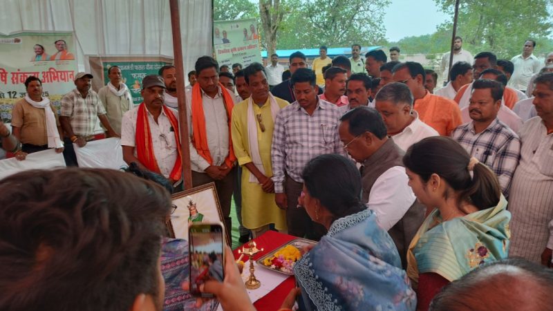 कृषि मंत्री रामविचार नेताम ने वैज्ञानिक एवं उन्नत तकनीकों को अपनाने किया प्रेरित