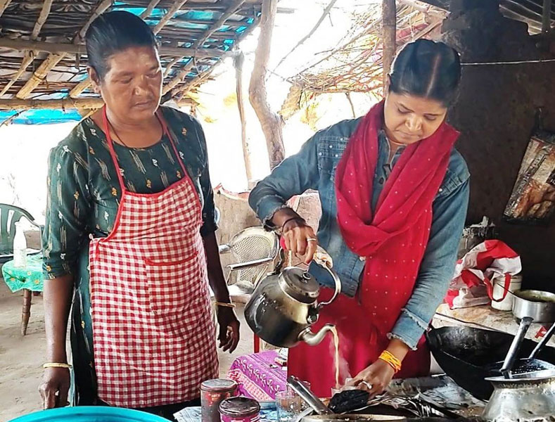 छोटे कदम, बड़ी उड़ान: महतारी वंदन योजना से हिन्देश्वरी बनीं सफल उद्यमी