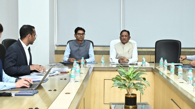 मुख्यमंत्री साय ने जीएसटी विभाग की समीक्षा बैठक में कर अपवंचन पर सख्ती के दिए निर्देश