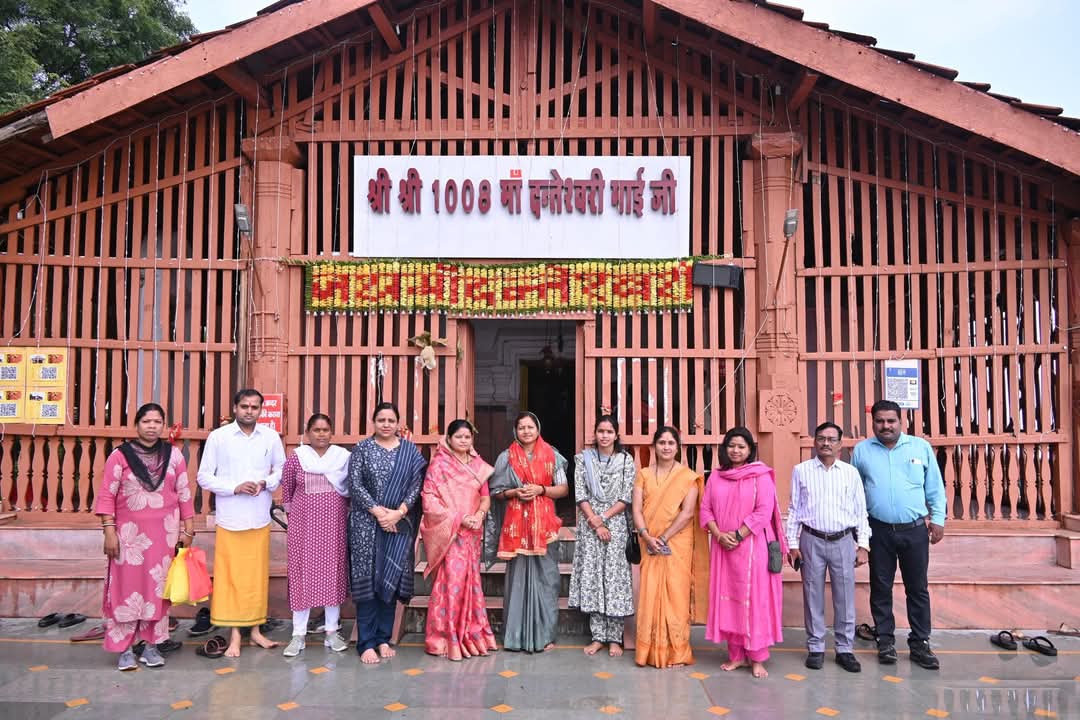 बस्तर प्रवास पर दंतेवाड़ा पहुंची मंत्री लक्ष्मी राजवाड़े, मां दंतेश्वरी के किए दर्शन