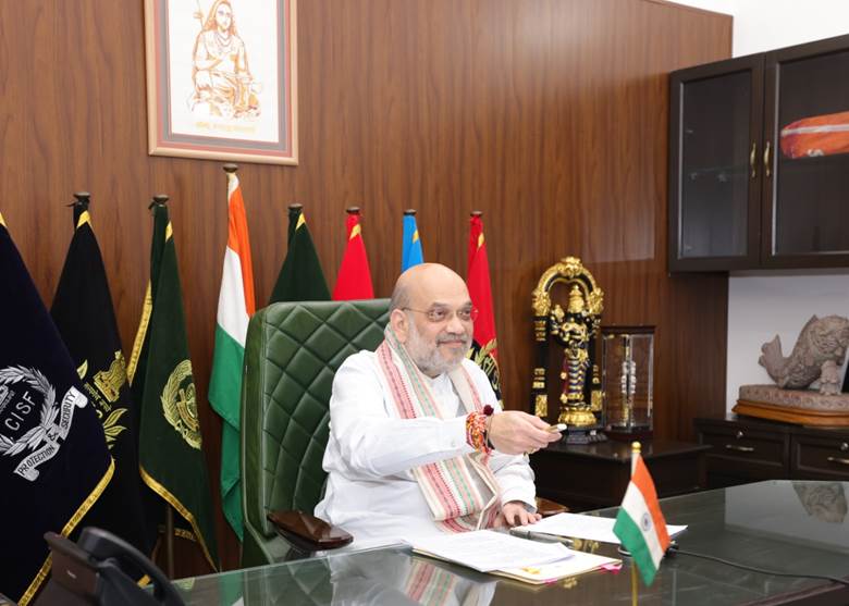 केन्द्रीय गृह एवं सहकारिता मंत्री अमित शाह ने नई दिल्ली से वीडियो कॉन्फ्रेंसिंग के माध्यम से अहमदाबाद में सरदार धाम गर्ल्स हॉस्टल फेज-2 का उद्घाटन किया