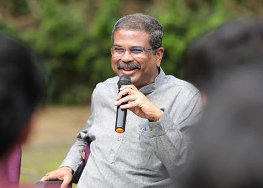 धर्मेंद्र प्रधान ने आईआईटी दिल्ली के विद्यार्थियों से आत्मनिर्भर भारत के लिए नवाचार को बढ़ावा देने का आह्वान किया