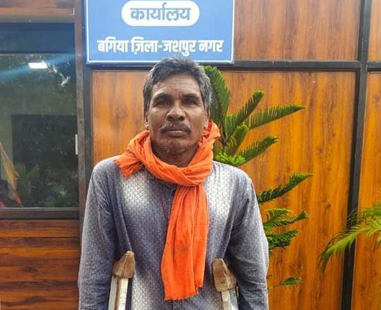 मुख्यमंत्री विष्णुदेव साय की संवेदनशील पहल से दुर्याेधन राम को मिलेगा नया सहारा