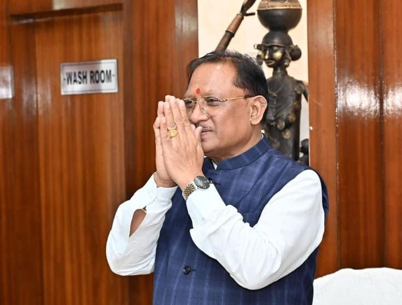 मुख्यमंत्री विष्णु देव साय ने सूरजपुर जिले में 211 करोड़ से अधिक के विकास कार्यों का लोकार्पण-भूमिपूजन