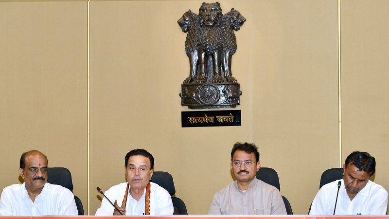 राज्य मंत्रिमंडल की शुक्रवार को जयपुर में हुई बैठक में महाराणा प्रताप स्पोर्ट्स यूनिवर्सिटी जयपुर विधेयक 2025 के प्रारूप को मंजूरी दी गई