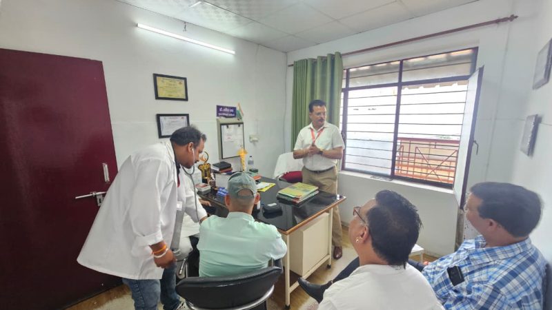 उत्तराखंड: ‘स्वस्थ नारी, सशक्त परिवार’ अभियान, स्वास्थ्य शिविरों का लाभ उठा रहे आमजन