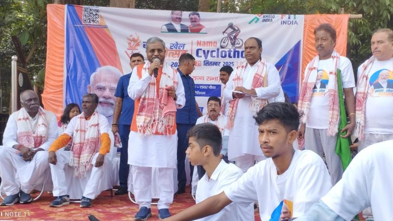 दुमका में सांसद प्रदीप कुमार वर्मा की पहल पर सांसद खेल महोत्सव का आगाज़