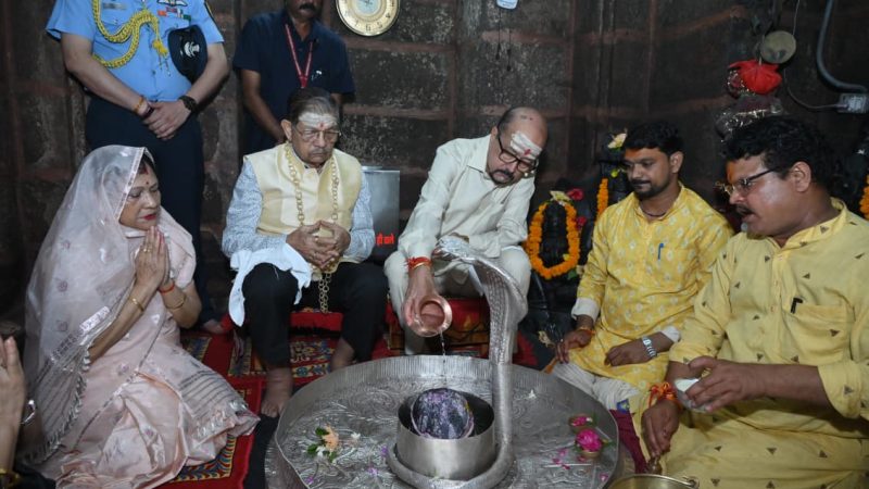 राज्यपाल रमेन डेका ने भोरमदेव मंदिर में की विशेष पूजा-अर्चना, प्रदेश की खुशहाली एवं समृद्धि की कामना