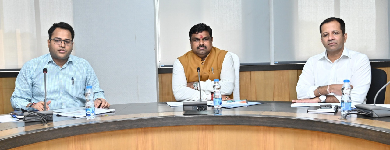 हाईस्कूल और हायर सेकेण्डरी के परिणाम सुधार के लिए ठोस प्रयास करें : शिक्षा मंत्री गजेन्द्र यादव