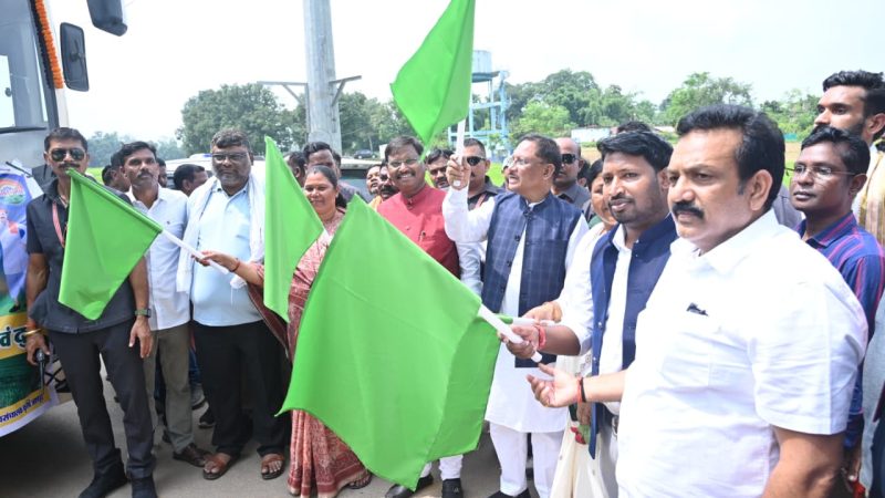 जशपुर में कृषि क्रांति लाने मुख्यमंत्री ने किसान कॉल सेंटर का किया शुभारम्भ