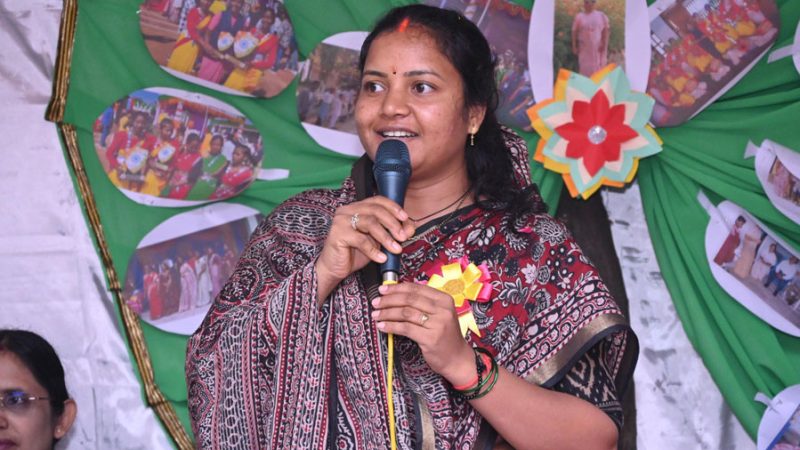 मंत्री लक्ष्मी राजवाड़े ने सरगुज़ा प्रवास के दौरान विभिन्न संस्थाओं का किया निरीक्षण