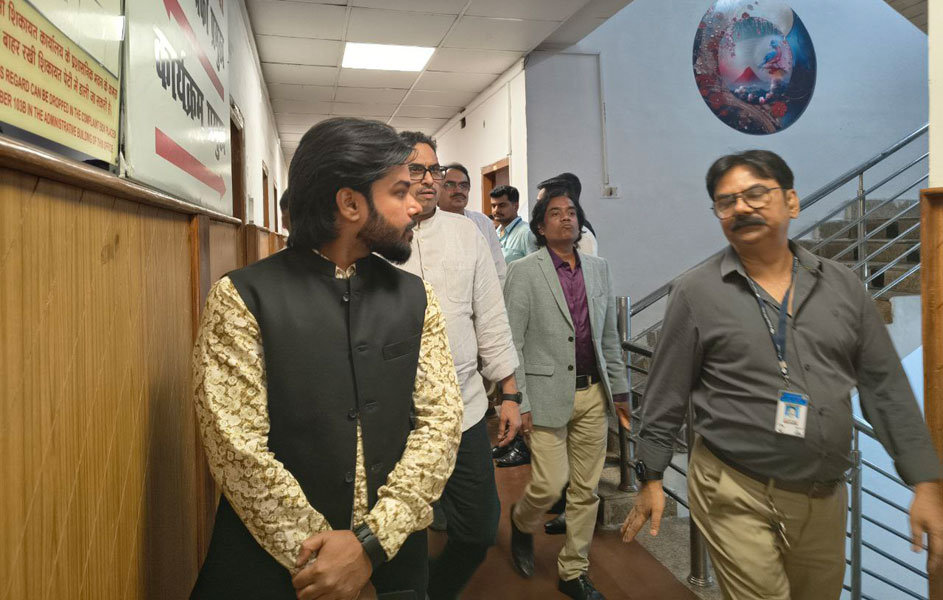 सूचना प्रसारण मंत्रालय के सचिव ने किया दूरदर्शन पटना का निरीक्षण