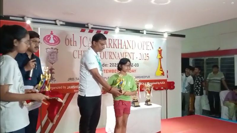 जेआरडी टाटा स्पोर्ट्स कांप्लेक्स में आयोजित ओपन शतरंज प्रतियोगिता में रोहना विजय शांडिल्य का परचम