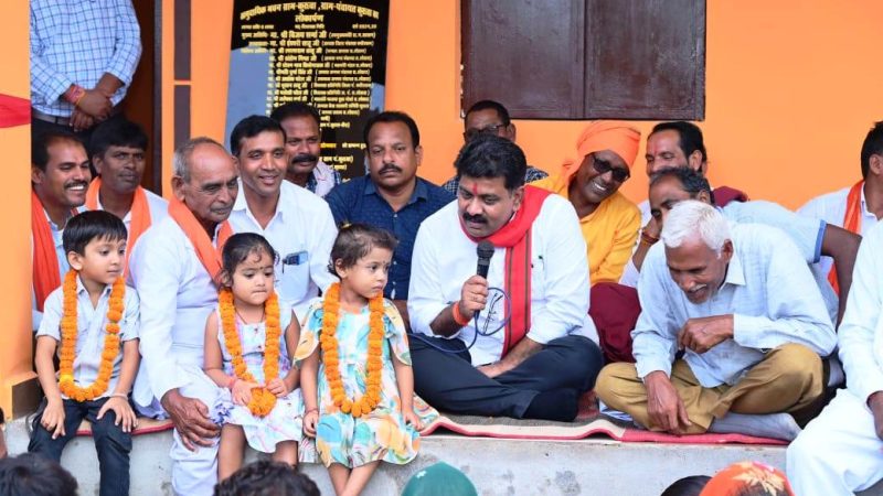 उपमुख्यमंत्री विजय शर्मा ने ग्राम कुरूवा में सामुदायिक भवन का किया लोकार्पण