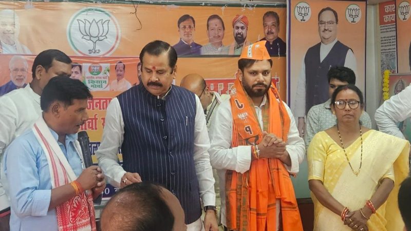 समस्तीपुर: कांग्रेस छोड़ सन्नी हजारी भाजपा में हुए शामिल