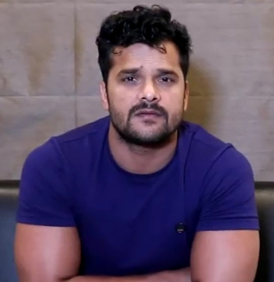 भोजपुरी सुपरस्टार खेसारी लाल की छपरा से सियासी एंट्री