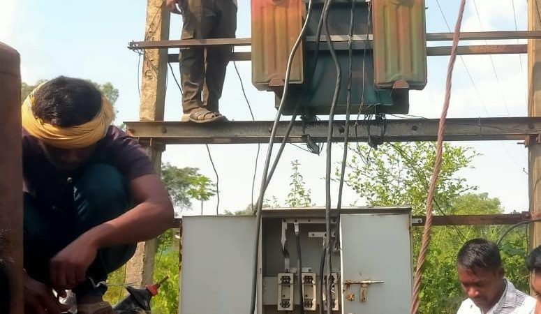 मुख्यमंत्री कैंप कार्यालय की पहल से खजरीढाप में लौटी रोशनी