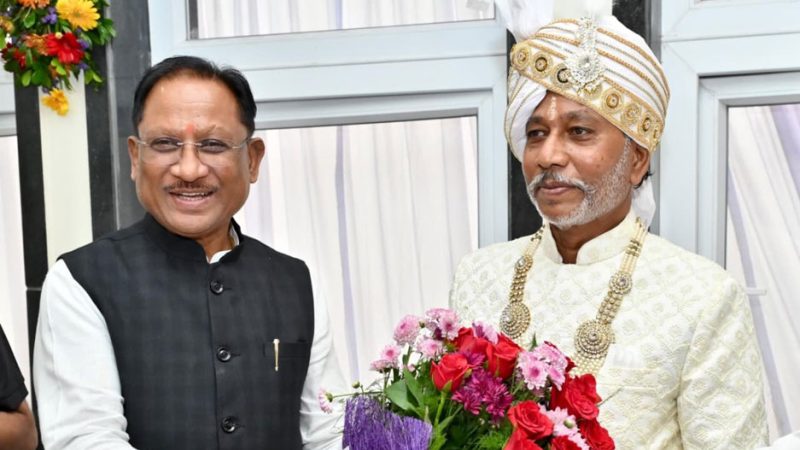 मुख्यमंत्री साय गुरु खुशवंत साहेब के गृहप्रवेश कार्यक्रम में हुए शामिल