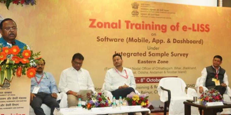 पशुपालन और डेयरी उद्योग से आत्मनिर्भर भारत के लक्ष्य को आगे बढ़ाएंगे: मंत्री रामविचार नेताम