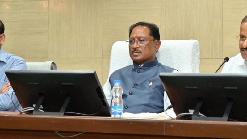 मुख्यमंत्री की विभागीय सचिवों और विभागाध्यक्षों के साथ मैराथन बैठक