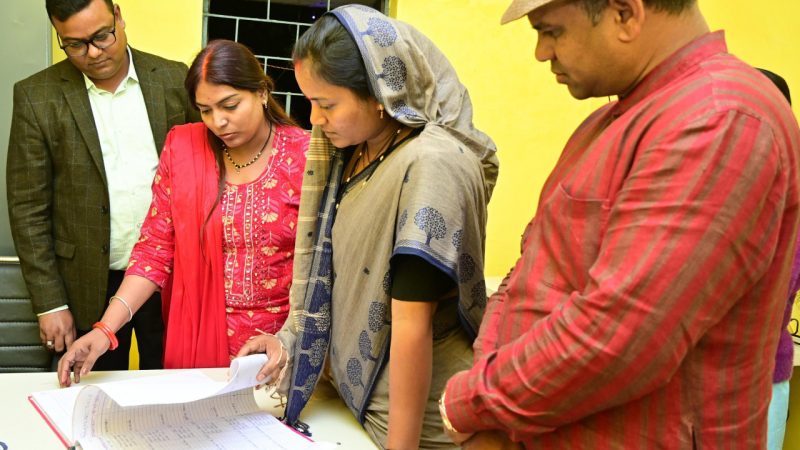 मंत्री लक्ष्मी राजवाड़े ने सखी वन स्टॉप सेंटर और नशा मुक्ति केंद्र का किया निरीक्षण