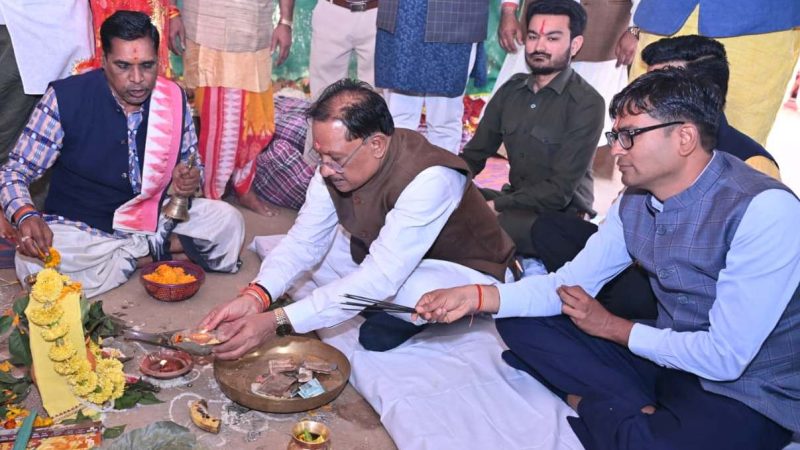 जशपुर जिले में शिल्पकारों के लिए स्थापित होगा ग्लेज़िंग यूनिट: मुख्यमंत्री विष्णु देव साय