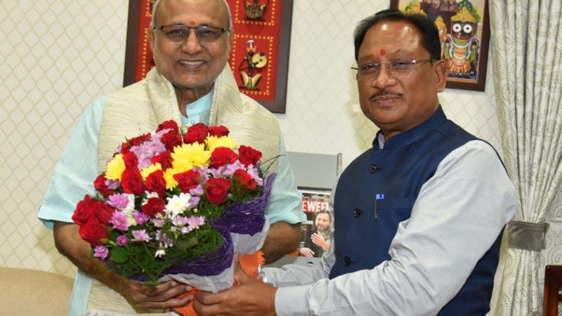 उप राष्ट्रपति राधाकृष्णन से मुख्यमंत्री साय ने की भेंट